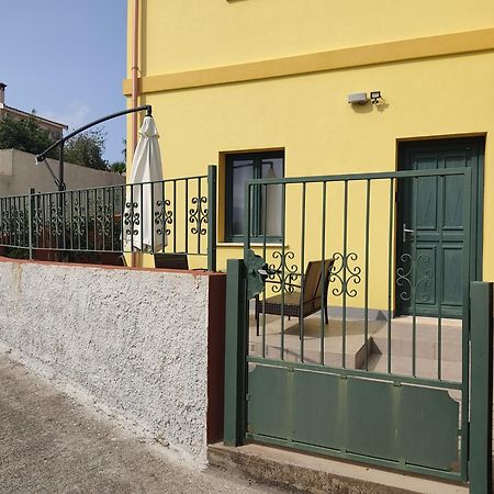 Casa Vacanze - Villa San Pietro מראה חיצוני תמונה