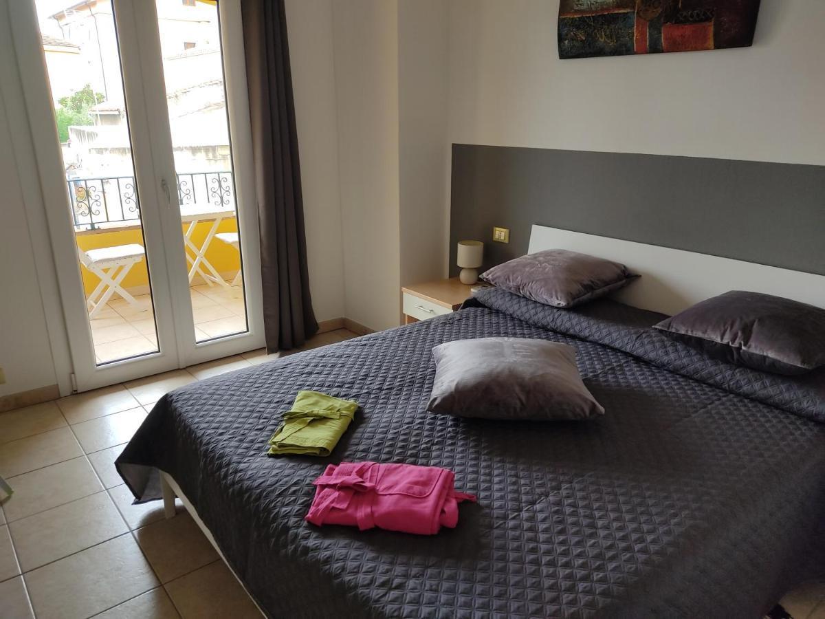 Casa Vacanze - Villa San Pietro מראה חיצוני תמונה